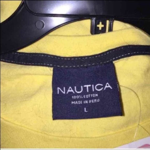 Nautica MENS Large 100% cotton Yellow T shirt NWT - Picture 3 of 3